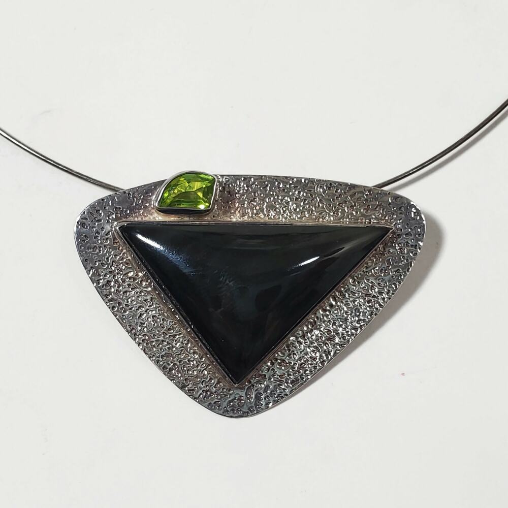 Vintage J. Yates Black Onyx & Peridot Brooch Pendant Sterling Silver Necklace